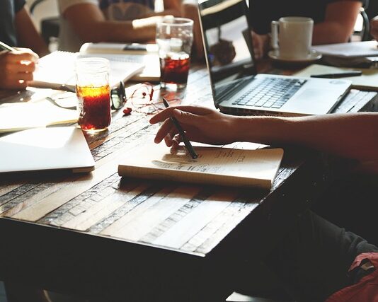 Czym charakteryzuje się start-up?