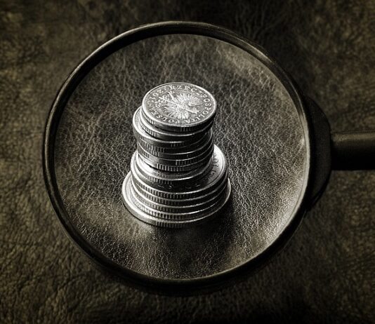 Kiedy prokurator kieruje sprawę do sądu? Kiedy prokurator kieruje sprawę do sądu?