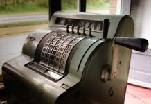 Jak sprawdzić czy ktoś nie włamał się na telefon?