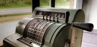 Jak sprawdzić czy ktoś nie włamał się na telefon?